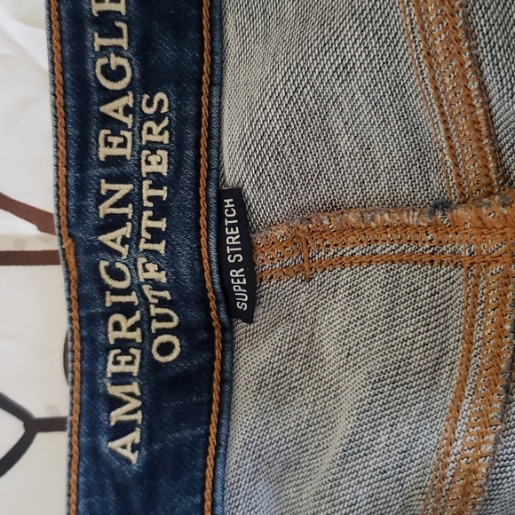 American Eagle Jeans - Picture 2 of 5